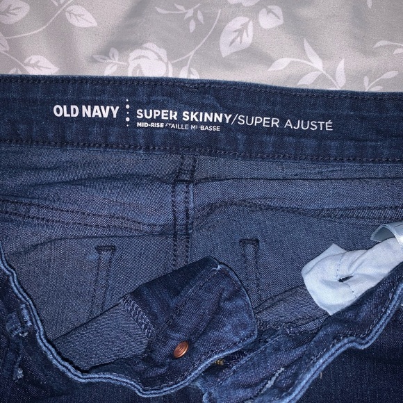 Super skinny mid rise jeans - Picture 3 of 4